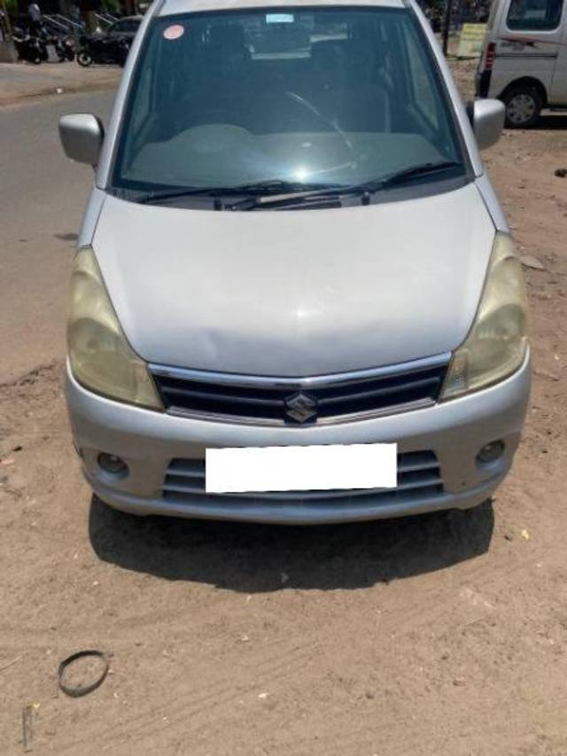 https://images10.gaadi.com/usedcar_image/4543244/original/processed_cb1a7568-56de-474a-8463-1a5fa3212e4b.jpg?imwidth=6402
