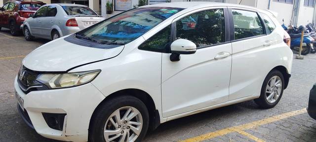 https://images10.gaadi.com/usedcar_image/4543269/original/processed_76a66e67309e797d97e56db86888bbec.jpg?imwidth=6400