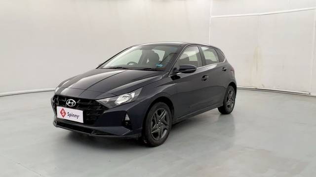 https://images10.gaadi.com/usedcar_image/4543273/original/2df4c421b3a83feef4b15755dac78cdf.JPG?imwidth=6400