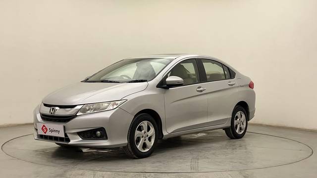 https://images10.gaadi.com/usedcar_image/4543298/original/b1fa4fadce5efd09ef29f7b4f0619c89.JPG?imwidth=6400