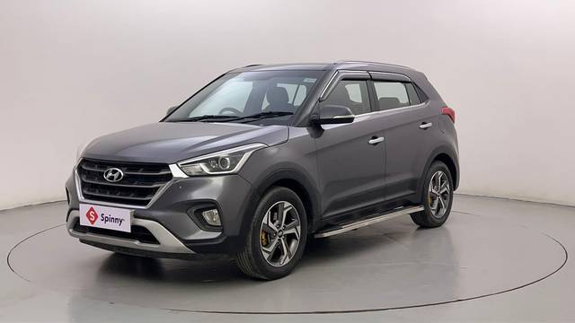 https://images10.gaadi.com/usedcar_image/4543317/original/bf5a2b09e65943c6338de28c820a0cc7.JPG?imwidth=6400