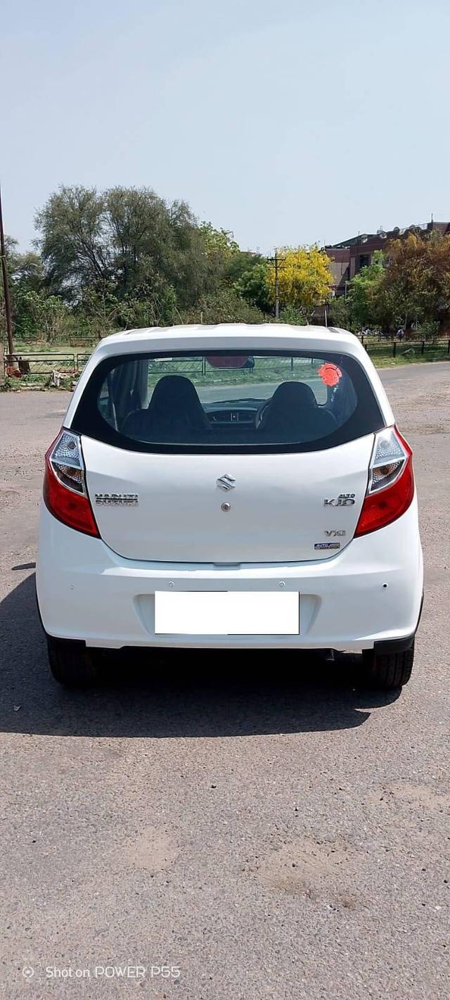https://images10.gaadi.com/usedcar_image/4543320/original/processed_561eae2278078fa4f73bfa46b0c083fd.jpg?imwidth=6401