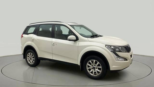 https://images10.gaadi.com/usedcar_image/4543322/original/d8ebcc860c2bdca7b8e4b6bc569b3016.jpg?imwidth=6400