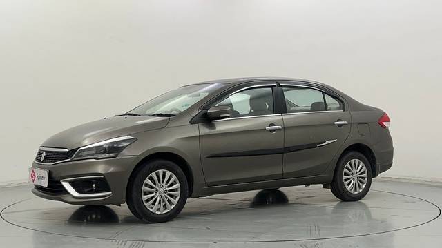 https://images10.gaadi.com/usedcar_image/4543356/original/c7b0f8595423417563ba7b84686bec9d.JPG?imwidth=6400