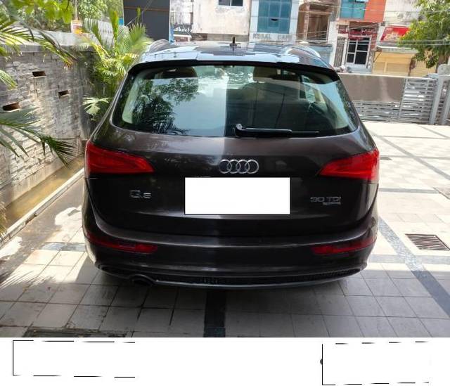 https://images10.gaadi.com/usedcar_image/4543429/original/processed_f8d58f50-7ea5-4278-a34d-50777a982a71.jpg?imwidth=6401