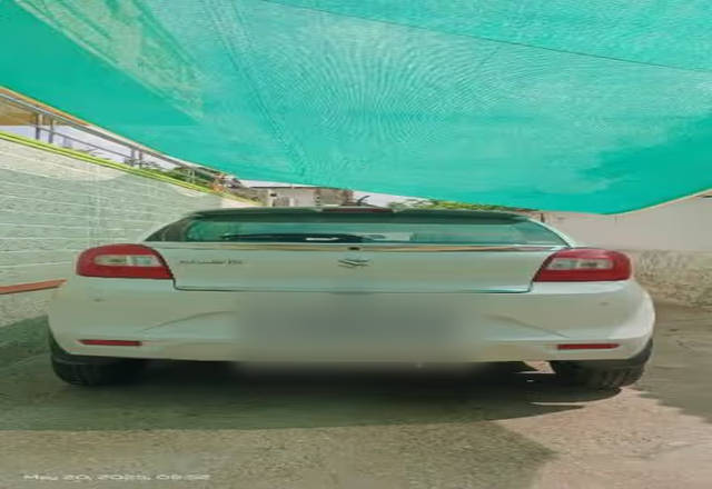 https://images10.gaadi.com/usedcar_image/4543433/original/06f20ed2-2424-4f2c-bbcf-a4692e8d80e6.?imwidth=6401