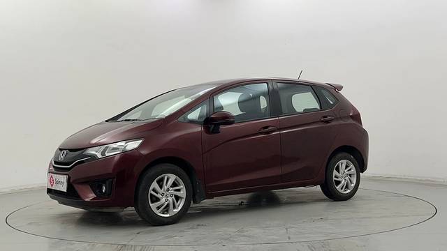 https://images10.gaadi.com/usedcar_image/4543475/original/7de2c81984670d7c0f1b8efe897a826f.JPG?imwidth=6400