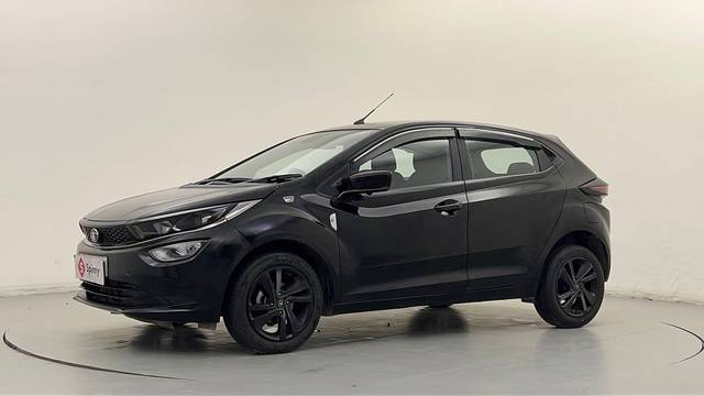 https://images10.gaadi.com/usedcar_image/4543476/original/dca3a7d957ea16373f8fcf56458bb068.JPG?imwidth=6400