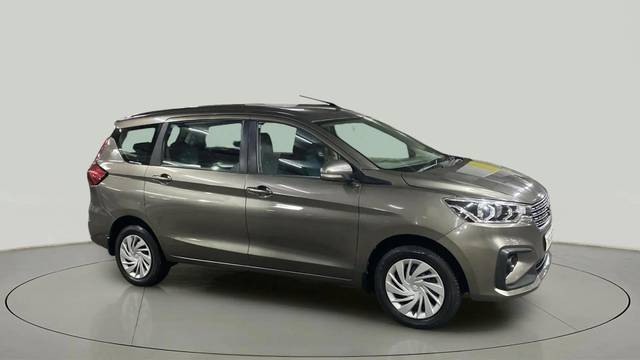 https://images10.gaadi.com/usedcar_image/4543487/original/f64d9b1bdad98e66cf5bd8f0ddf918e9.jpg?imwidth=6400