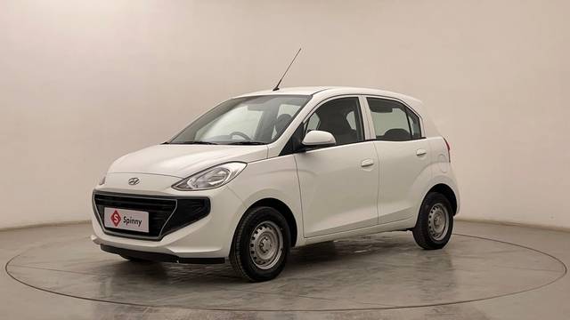 https://images10.gaadi.com/usedcar_image/4543499/original/e8c1477739fb660a78a9735921e3d1ce.JPG?imwidth=6400