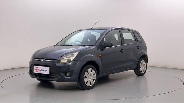 https://images10.gaadi.com/usedcar_image/4543523/original/eb41885e9639de47bee61e0b08fbd07c.JPG?imwidth=6400