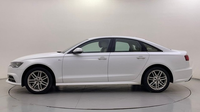 Second-hand 2018 Audi A6 35 TFSI Matrix for sale in Ahmedabad-6