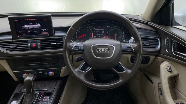 Second-hand 2018 Audi A6 35 TFSI Matrix for sale in Ahmedabad-23