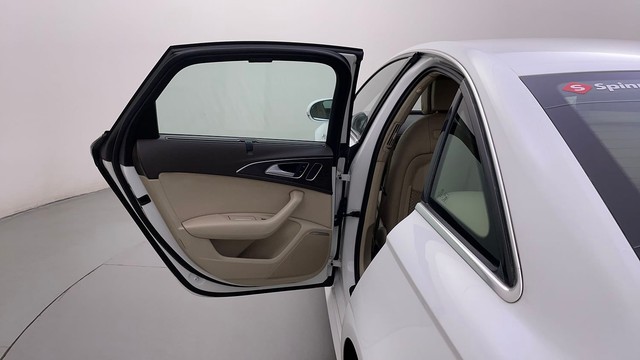 Second-hand 2018 Audi A6 35 TFSI Matrix for sale in Ahmedabad-30