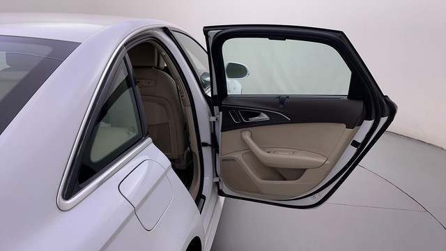 Second-hand 2018 Audi A6 35 TFSI Matrix for sale in Ahmedabad-28