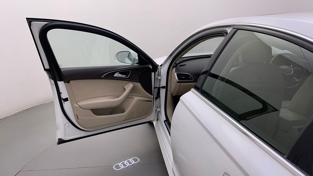 Second-hand 2018 Audi A6 35 TFSI Matrix for sale in Ahmedabad-29