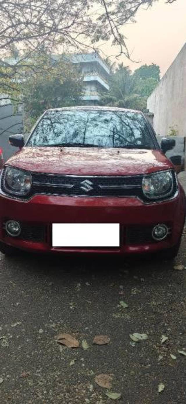 https://images10.gaadi.com/usedcar_image/4543569/original/processed_1d1e9696-8aeb-4484-bf24-6735b147a7a7.jpg?imwidth=6400