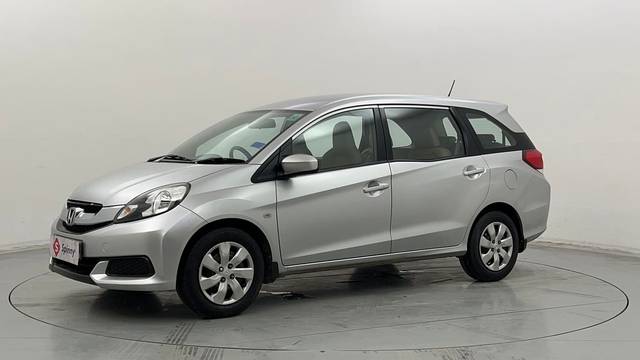 https://images10.gaadi.com/usedcar_image/4543572/original/e73dadb29e8bc82f198c58daeab63a1b.JPG?imwidth=6400