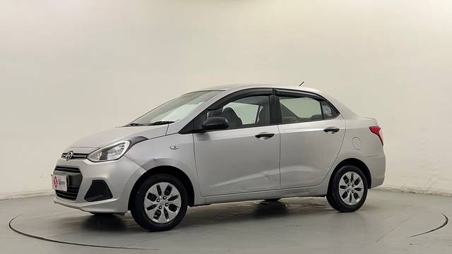 https://images10.gaadi.com/usedcar_image/4543577/original/106124d3133c8e92cb8dacd2cb9705fc.JPG?imwidth=6400