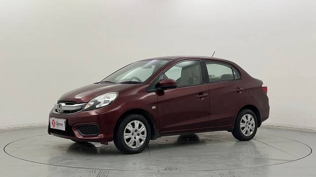 https://images10.gaadi.com/usedcar_image/4543603/original/2dcbd16d927eafd9d8b1520e0c83f7c2.JPG?imwidth=6400