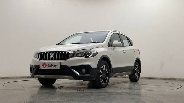 https://images10.gaadi.com/usedcar_image/4543650/original/27a2fae1aae91c91381612c5b479976c.JPG?imwidth=6400