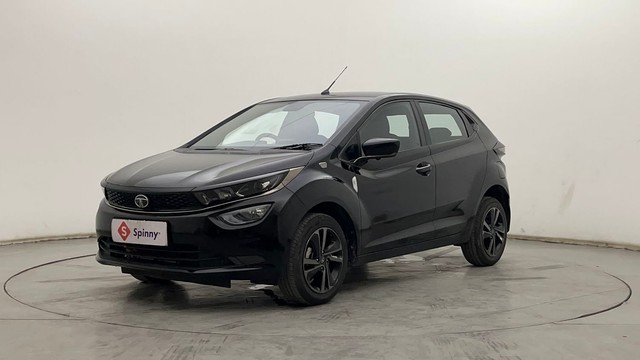 https://images10.gaadi.com/usedcar_image/4543687/original/f067afabca77eb780f4eeb6524fba574.JPG?imwidth=6400