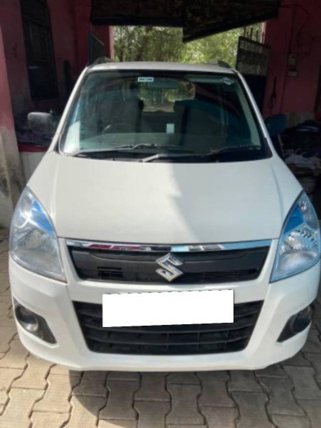 https://images10.gaadi.com/usedcar_image/4543694/original/processed_4fe007c1-ee60-45ce-a742-af46dbe8b59d.jpeg?imwidth=6400