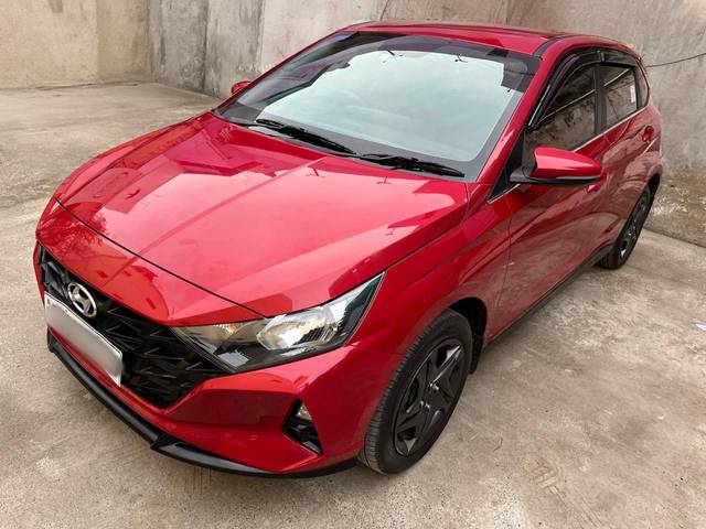 https://images10.gaadi.com/usedcar_image/4543700/original/a291088cf0522ab0da6b36ac860e2d10.jpg?imwidth=6401