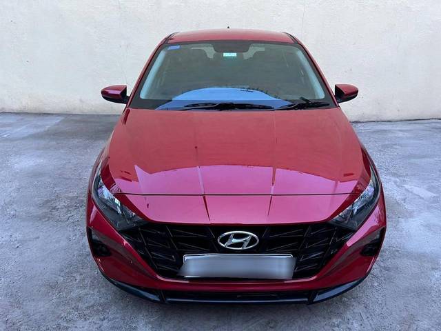 https://images10.gaadi.com/usedcar_image/4543700/original/processed_586227232b6e887840851e23f39c2b13.jpg?imwidth=6400
