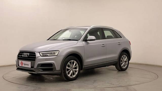 https://images10.gaadi.com/usedcar_image/4543710/original/f0a407d607cfd63f50da92256998e4b2.JPG?imwidth=6400
