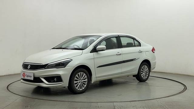 https://images10.gaadi.com/usedcar_image/4543711/original/087a05bdc6e0e88827b244922324acd4.JPG?imwidth=6400