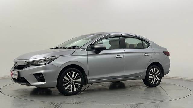 https://images10.gaadi.com/usedcar_image/4543778/original/c95ce321fcda8c8838191f7701120564.JPG?imwidth=6400