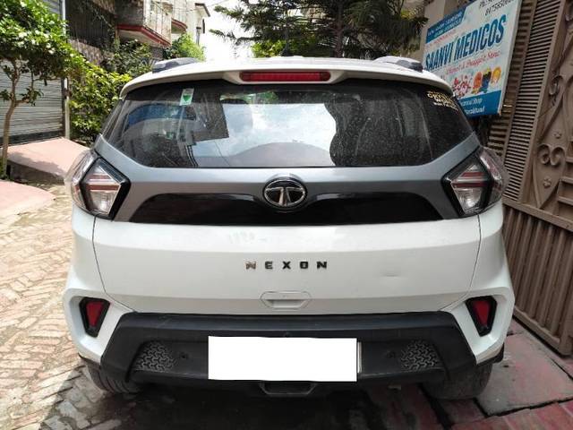 https://images10.gaadi.com/usedcar_image/4543789/original/processed_3d8e87b1-b226-4e0f-bd4c-7199934b87aa.jpg?imwidth=6401