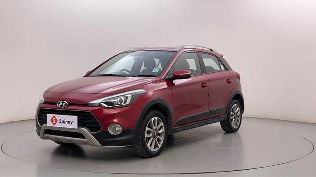 https://images10.gaadi.com/usedcar_image/4543907/original/5feb9f2b71d6c3263dc9eca213e7308f.JPG?imwidth=6400