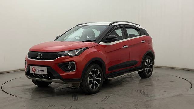 https://images10.gaadi.com/usedcar_image/4543937/original/9eda96fa045b5a994d1a71e4dbd1b48b.JPG?imwidth=6400