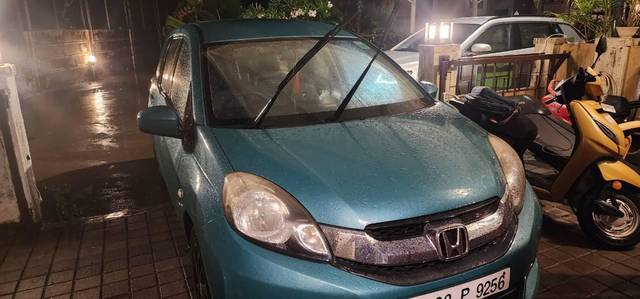 https://images10.gaadi.com/usedcar_image/4543944/original/processed_f17e9020-806b-4e72-ae7a-8f5d9b8e5550.jpg?imwidth=6400