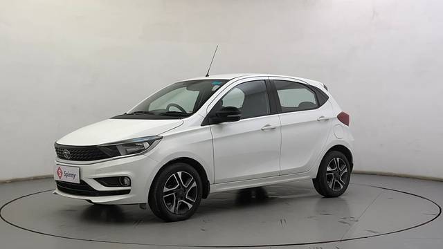 https://images10.gaadi.com/usedcar_image/4543962/original/607d18b08ab6dd12d72f634c96e5ab12.JPG?imwidth=6400