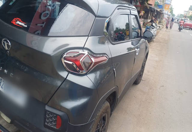 https://images10.gaadi.com/usedcar_image/4544007/original/679e2992-c532-4b97-9aa9-c9890bfa6bea.?imwidth=6401