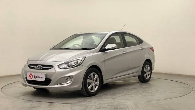 https://images10.gaadi.com/usedcar_image/4544022/original/a22ca42f95715b15defbfbcc238aa429.JPG?imwidth=6400