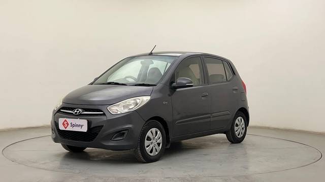 https://images10.gaadi.com/usedcar_image/4544024/original/f34e85ecf8fc11a2f9695c52b23699a4.JPG?imwidth=6400