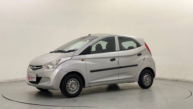 https://images10.gaadi.com/usedcar_image/4544051/original/489f3e883138b51778aed3e4a4811d95.JPG?imwidth=6400