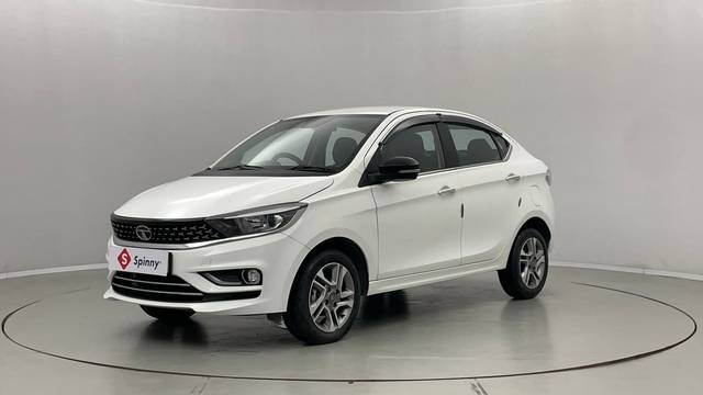 https://images10.gaadi.com/usedcar_image/4544072/original/4146c9ef8b56f995d8ba0de01fa5fc91.JPG?imwidth=6400