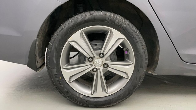 Second-hand 2019 Hyundai Verna 1.6 SX VTVT AT for sale in Jaipur-18