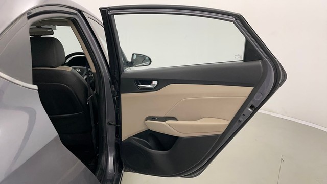 Second-hand 2019 Hyundai Verna 1.6 SX VTVT AT for sale in Jaipur-25