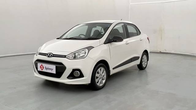 https://images10.gaadi.com/usedcar_image/4544082/original/626cc17e0be9fbaa28b19c2ceacc0223.JPG?imwidth=6400