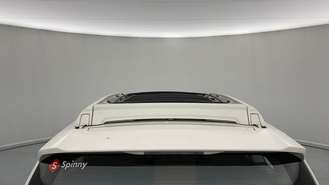 Second-hand 2022 Toyota Innova Crysta 2.7 ZX 7 STR AT for sale in Lucknow-22