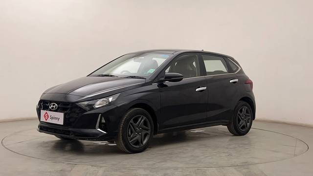 https://images10.gaadi.com/usedcar_image/4544095/original/e6b1619b50da865dc3f60b6848badc74.JPG?imwidth=6400