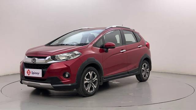 https://images10.gaadi.com/usedcar_image/4544138/original/6c6de1de9ee601d159e7a3d8eed8bab8.JPG?imwidth=6400