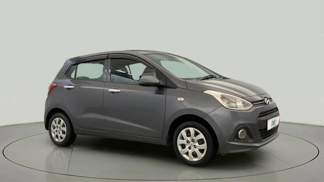 https://images10.gaadi.com/usedcar_image/4544142/original/4757ecac74f120632522c72ca873595b.jpg?imwidth=6400