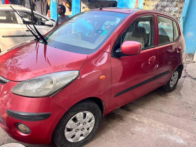 https://images10.gaadi.com/usedcar_image/4544276/original/processed_ecf81e65620505f81611927c0f480857.jpeg?imwidth=6400